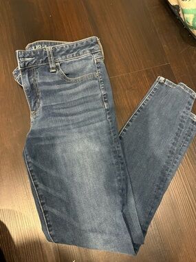 American Eagle Dark Wash Skinny Jeans